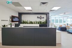 Kiadó iroda Alakítható szolgáltatott irodák a Regus Budapest Oneban