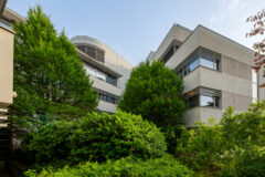 Kiadó iroda Büro Center West