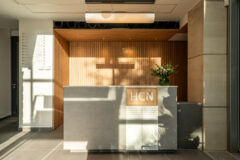 Kiadó iroda Honvéd Center