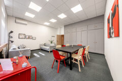 Kiadó iroda RM2 Offices  - Radnóti Miklós utca