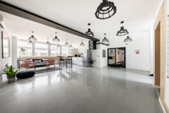 Kiadó iroda RM2 Offices  - Radnóti Miklós utca