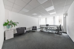 Kiadó iroda RM2 Offices  - Radnóti Miklós utca