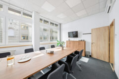 Kiadó iroda RM2 Offices  - Radnóti Miklós utca