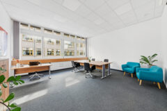 Kiadó iroda RM2 Offices  - Radnóti Miklós utca