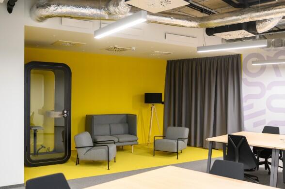 Ha irodabérlő vagy, ezt a két kifejezés meg kell tanulnod: HubHub és Qubes