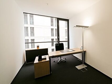 Kiadó iroda All inclusive rugalmas munkavégzési lehetőségek a Regus First Siteban