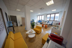 Kiadó iroda Montur Office